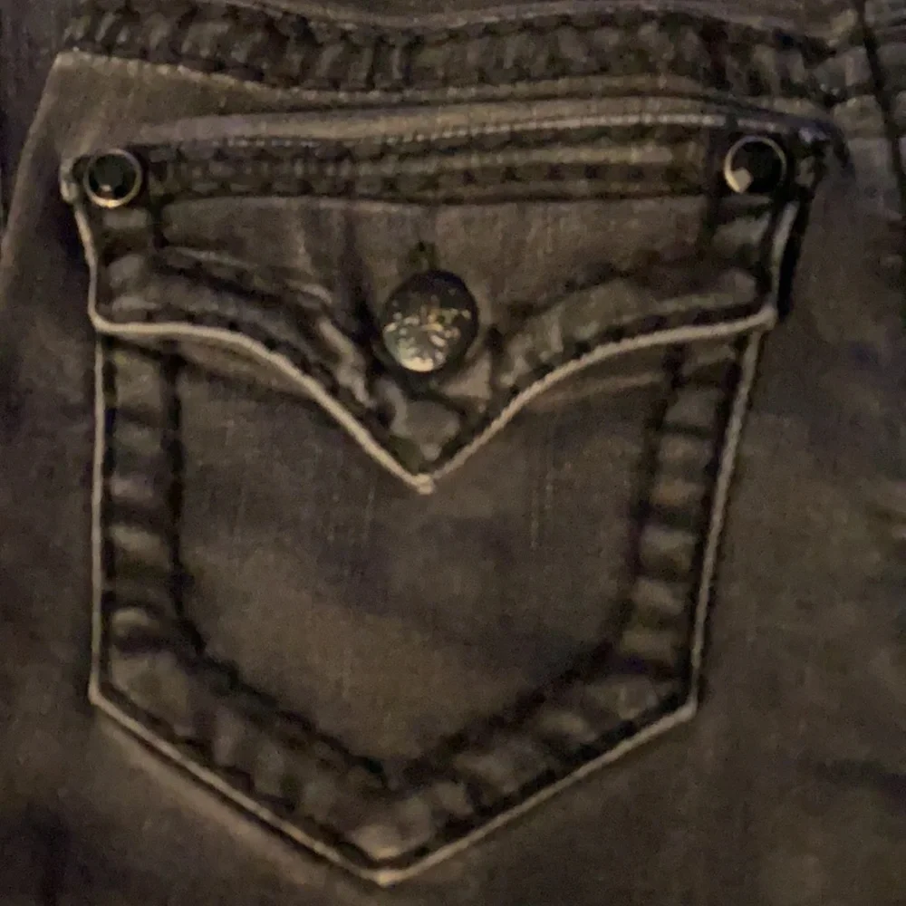 Jeans - Picture 4 of 4